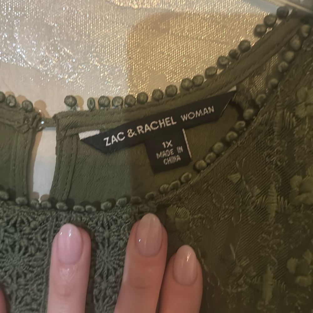 Green Sleeveless Dress by ZAC & RACHEL Size 1X - Picture 4 of 7